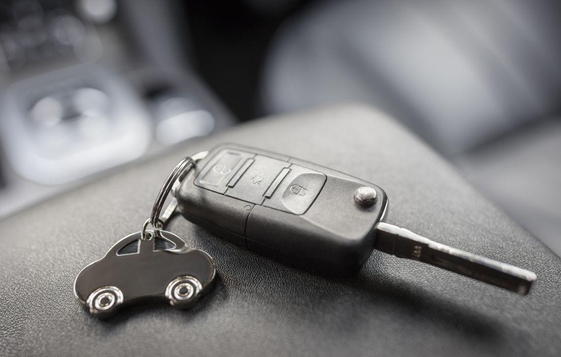 ¿Qué sucede si se pierden las llaves del coche de alquiler?